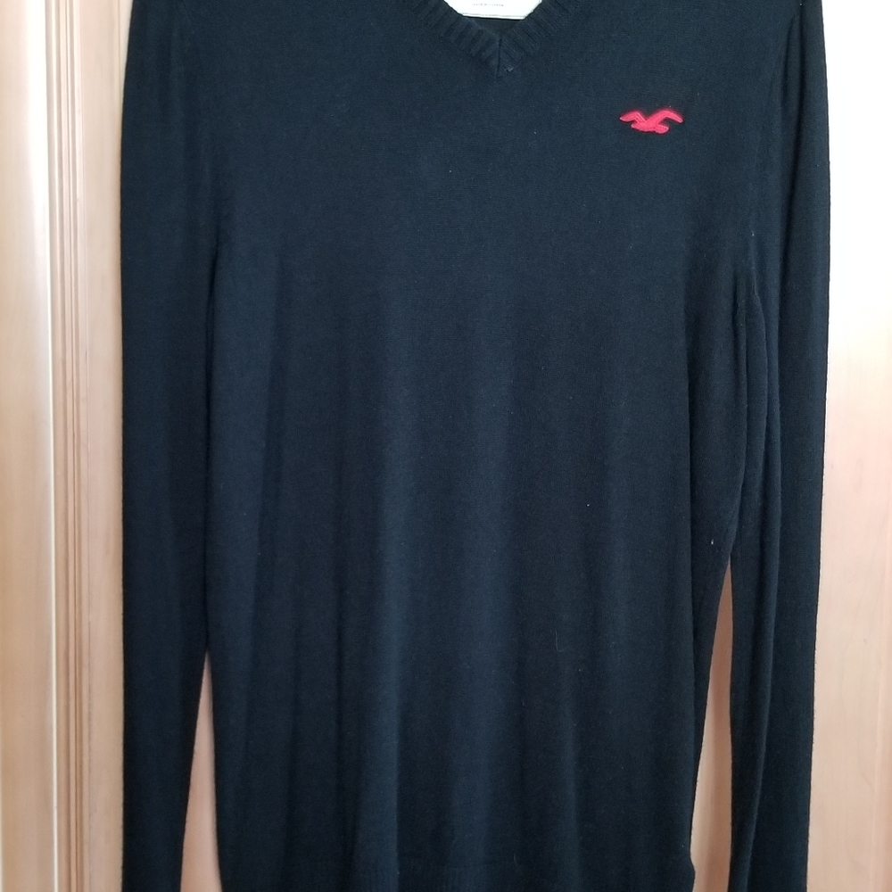 Hollister Pullover V neck